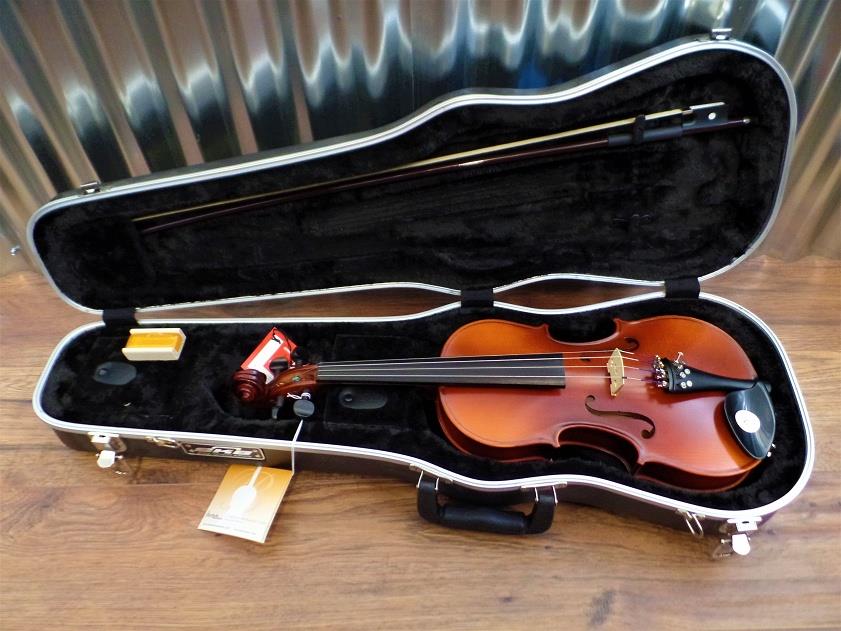 Becker 275 13" Viola Brown with Bow & Case #2002