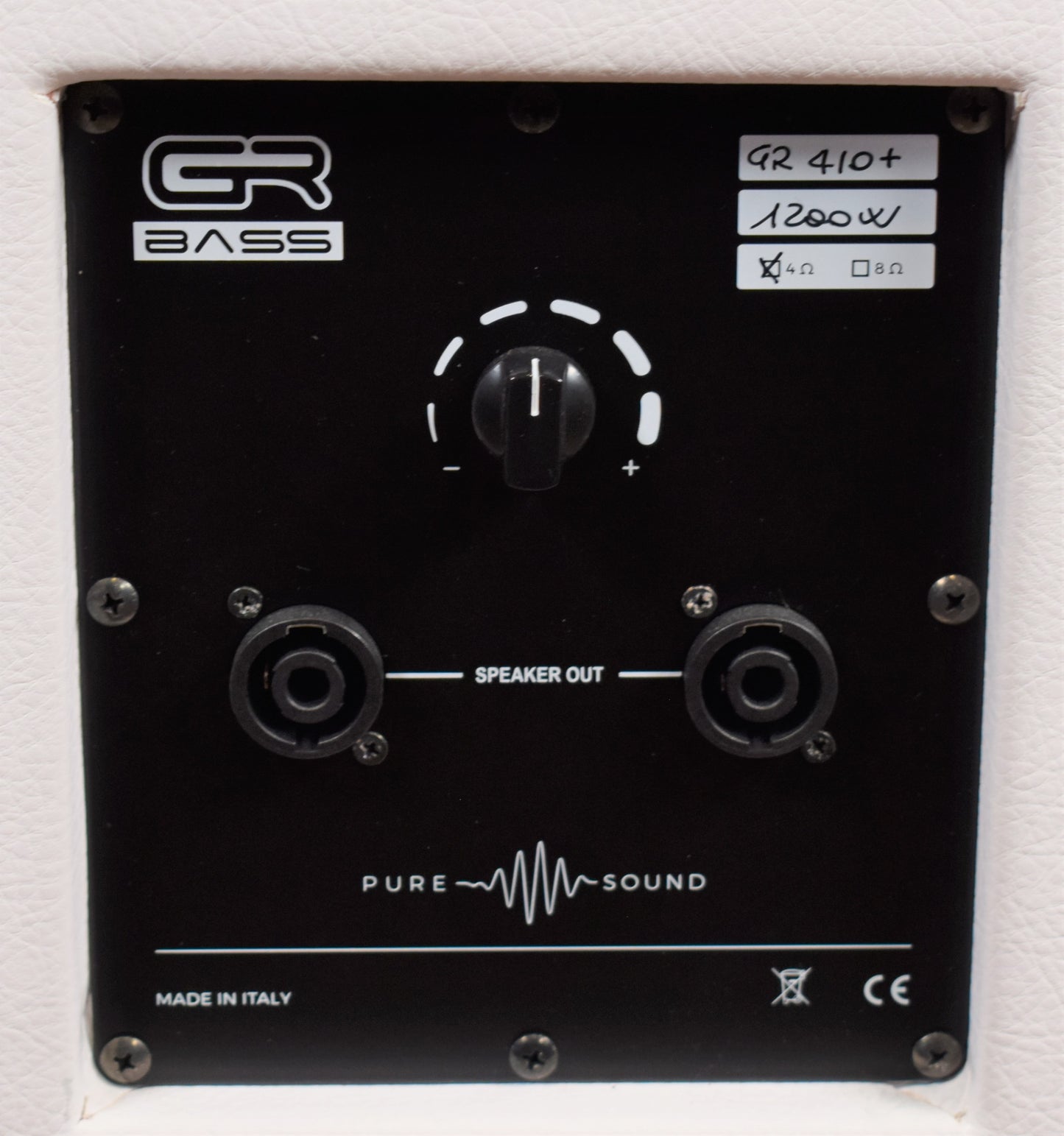 GR Bass GR410+ 4x10" Ultra Lightweight Bass Amplifier Speaker Cabinet White 4 Ohm Demo