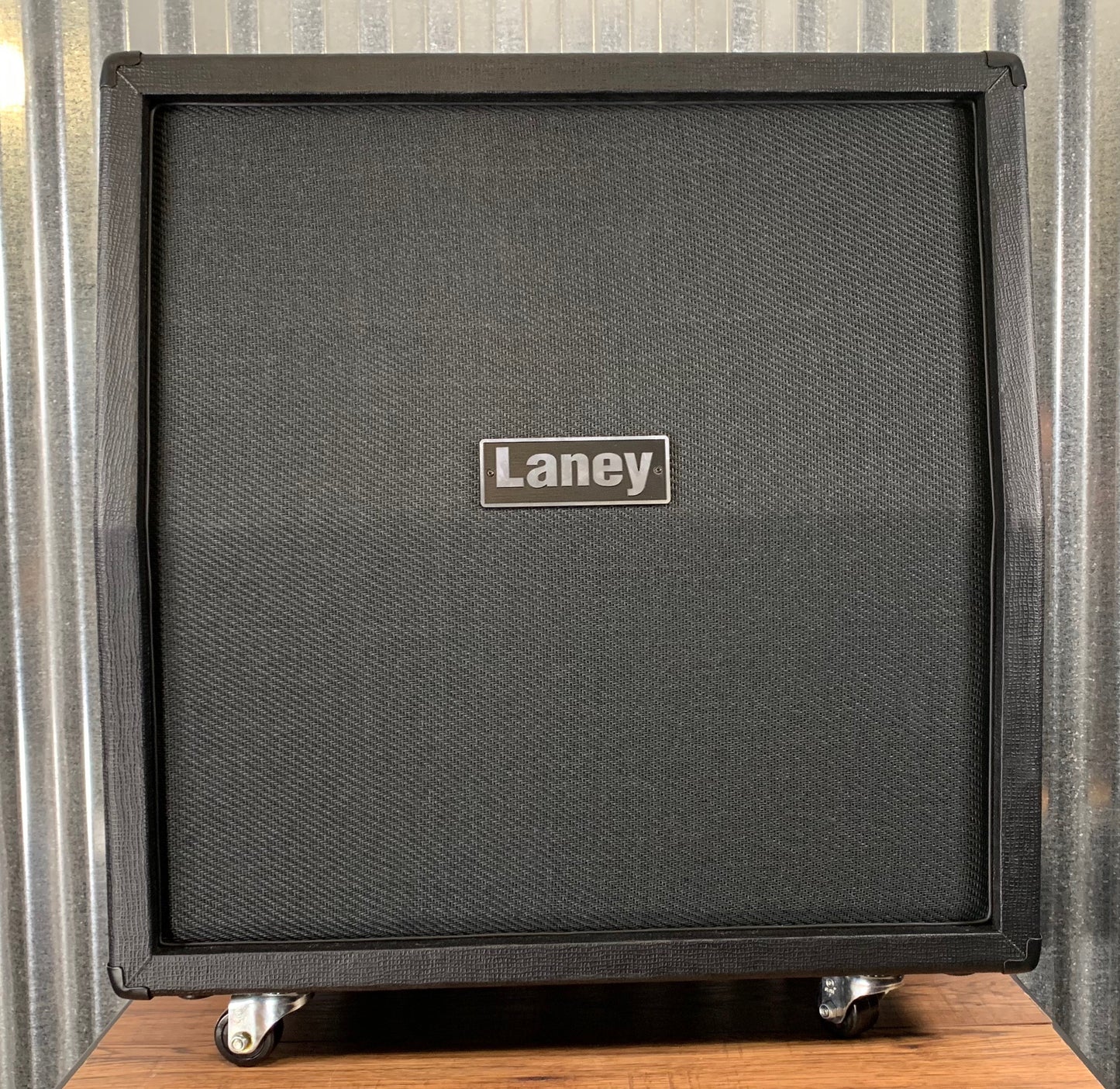 Laney IRT412A Ironheart 4x12" 160 Watt Angled Guitar Amplifier Speaker Cabinet
