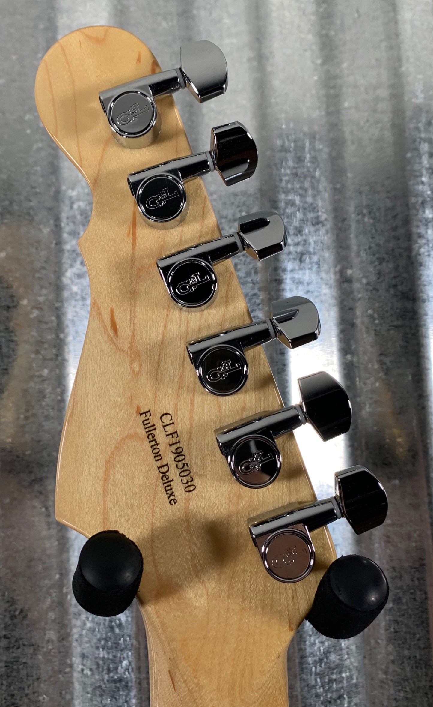 G&L Guitars USA Fullerton Deluxe S-500 Blueburst Guitar & Case 2019 #5030