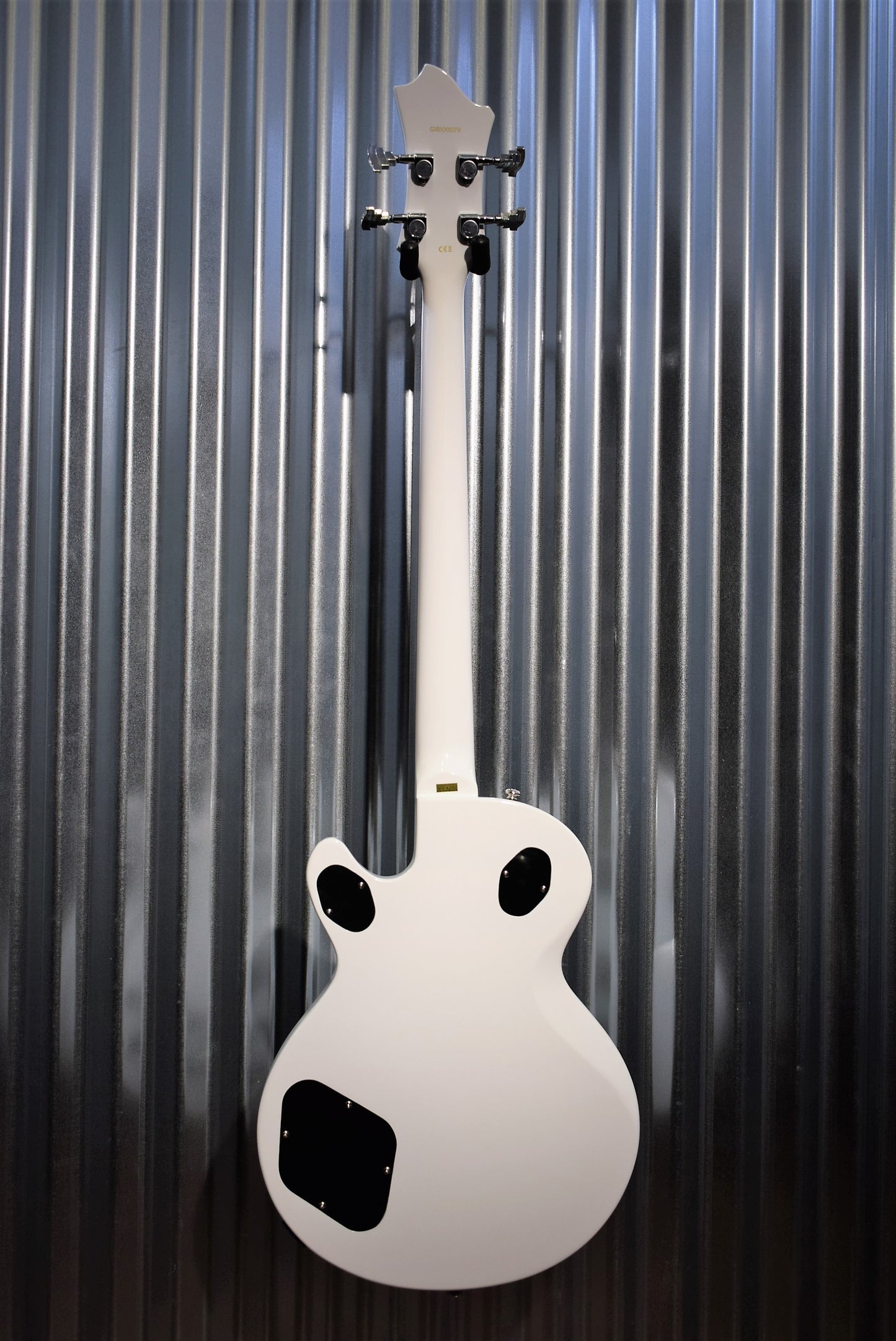 Hagstrom Swede Bass SWEB-WHT Gloss White Bass Guitar #0079 Demo