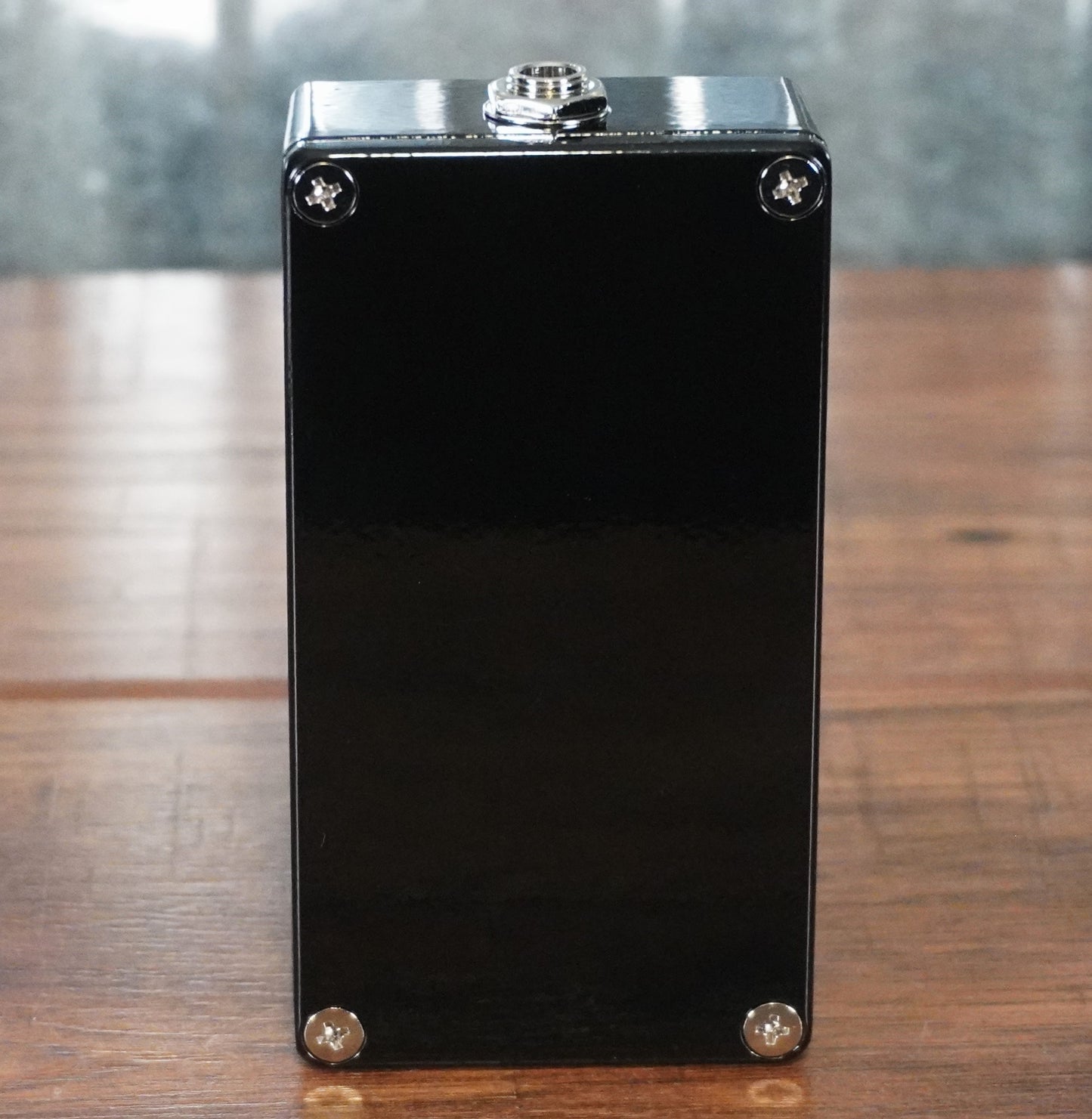 Supro SF1 On/Off Single Button Footswitch