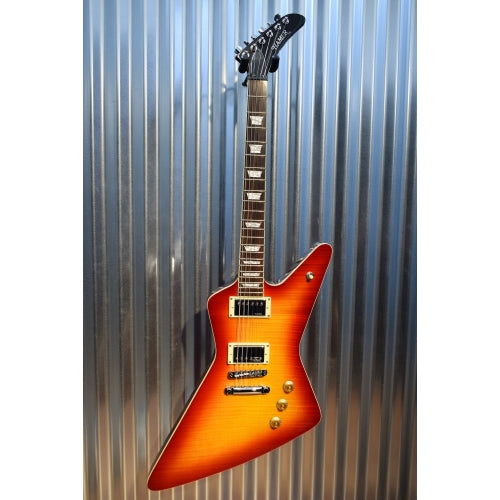 Hamer Guitars Standard Flame Top Cherry Sunburst Electric Guitar & Gig Bag #2301