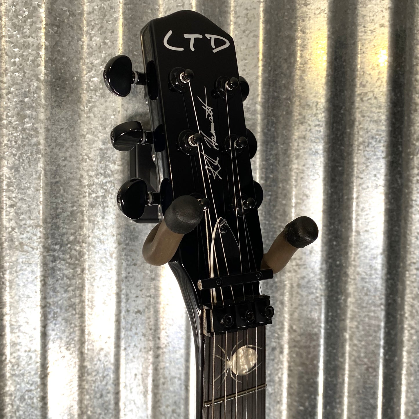 ESP LTD KH-3 30th Anniversary Spider Kirk Hammett Black EMG Guitar & Case #0866 Used