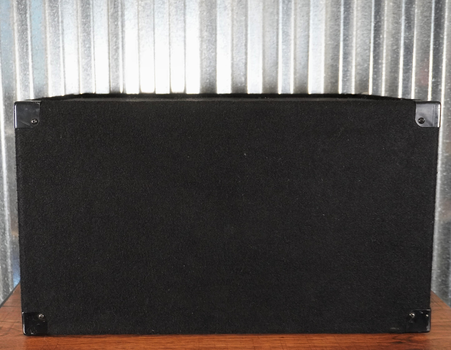 Seismic Audio SA-115 1x15" 300 Watt Bass Amplifier Speaker Cabinet Used