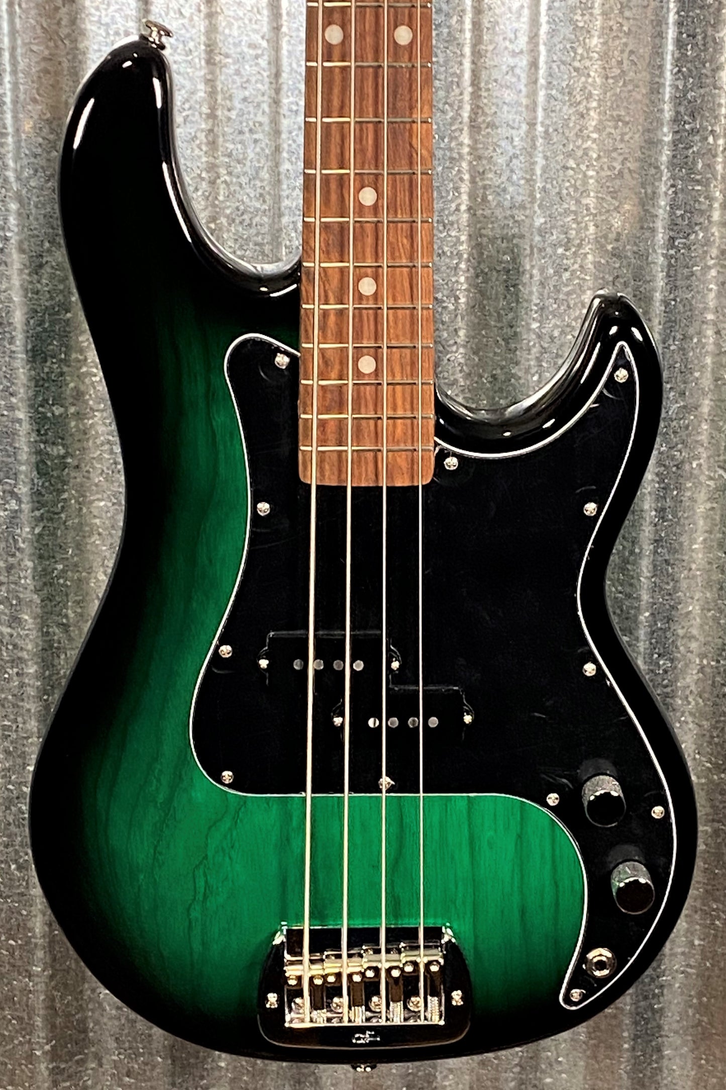 G&L USA LB-100 Greenburst 4 String Bass & Case #7273