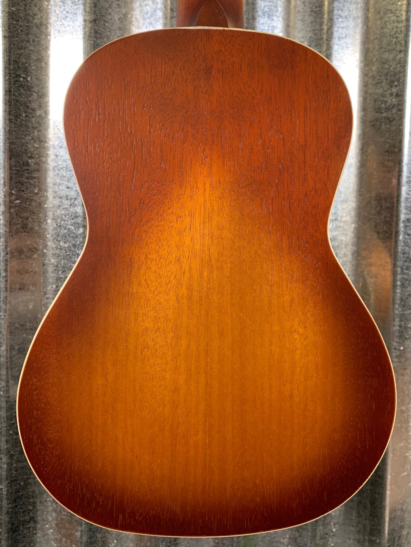 Ortega Guitars RUDAWN Dawn Sunburst Okoume Top Concert Ukulele
