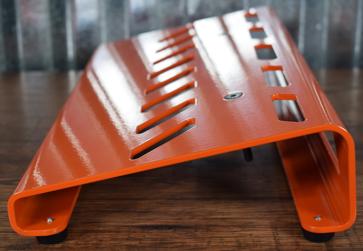 Gator GPB-LAK-OR Small Aluminum Guitar Effect Pedalboard & Bag Orange