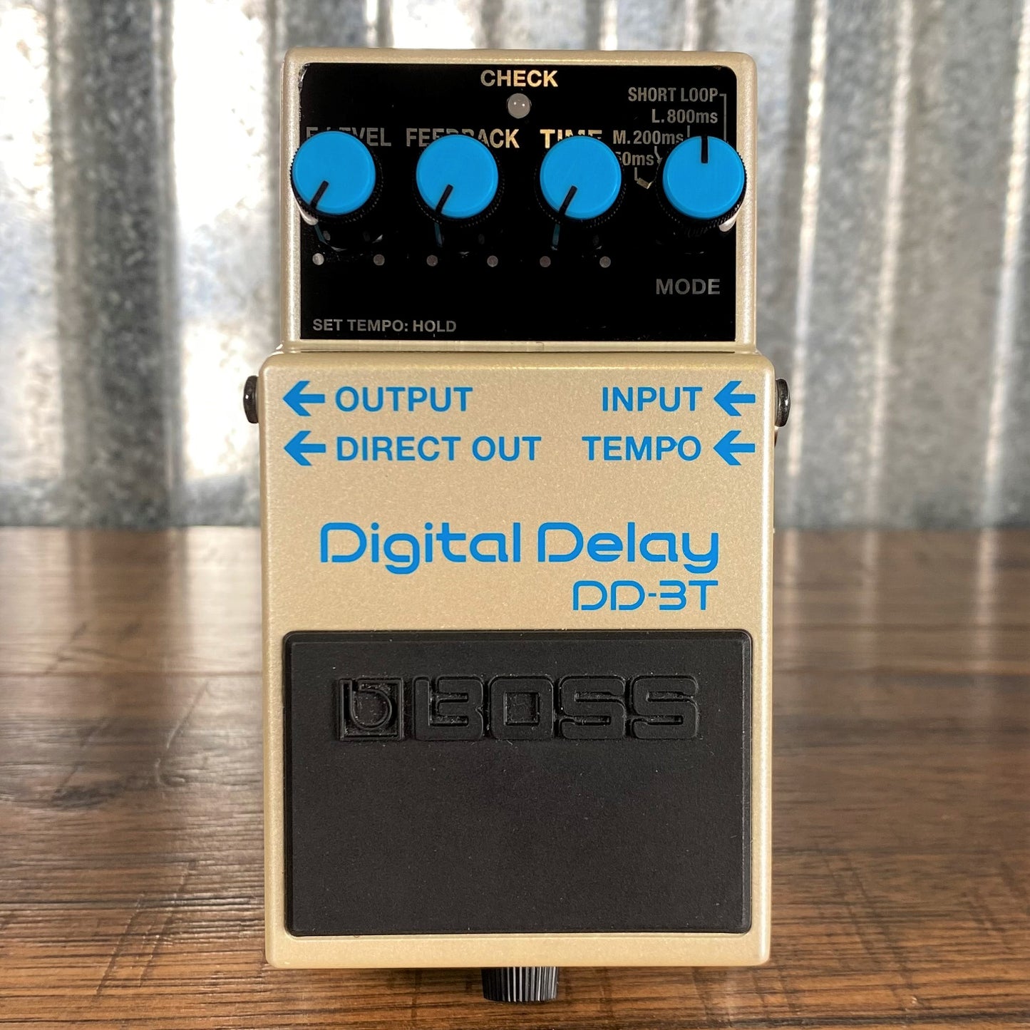 Boss DD-3T Digital Delay Guitar Effect Pedal Demo