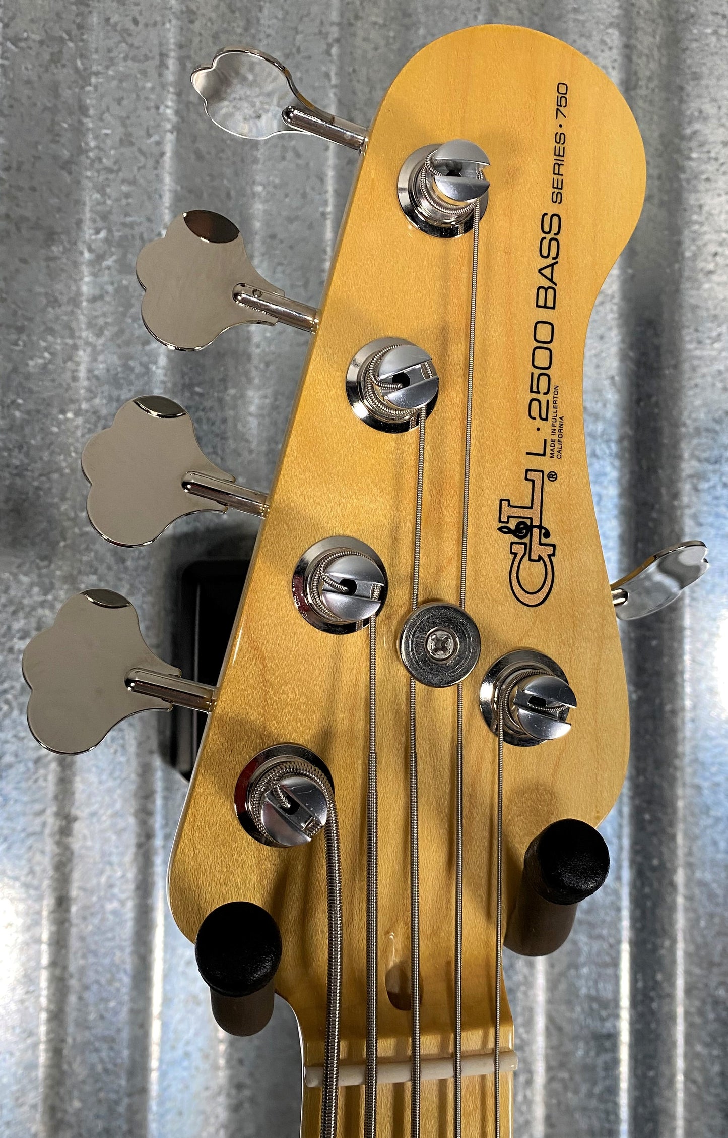 G&L USA CLF L-2500 S750 Tangerine 5 String Bass & Case #3319