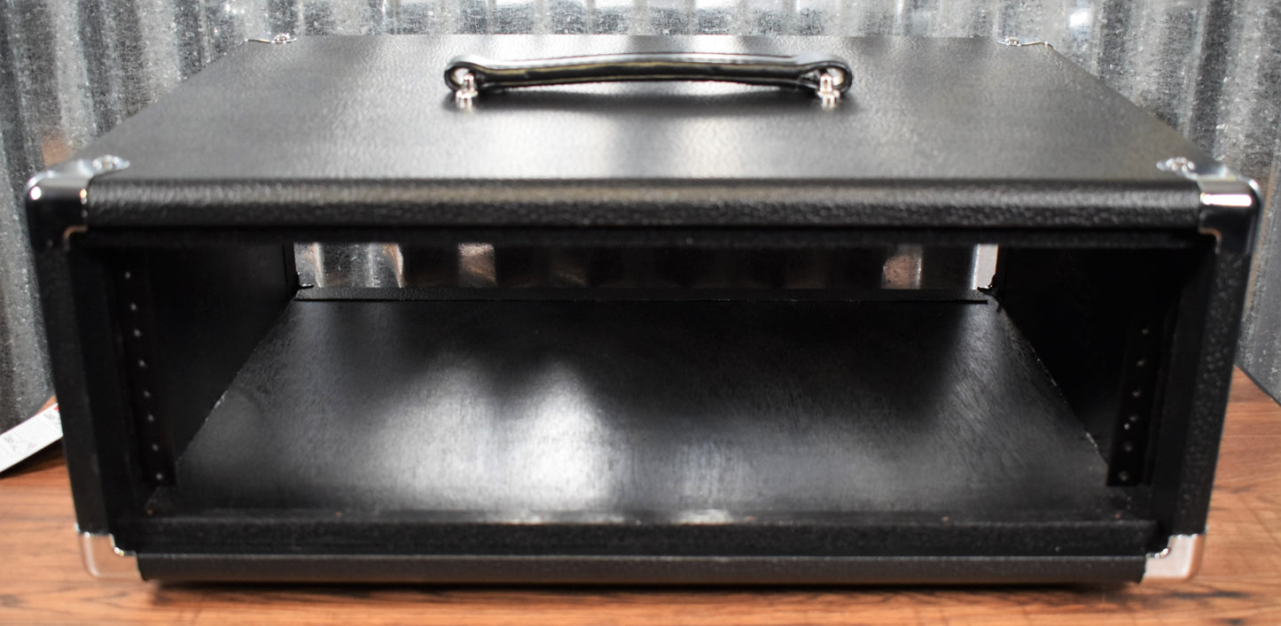 Gator Cases GR-RETRORACK-3BK 3 Space Guitar & Bass Amplifier/Effects Rack Case Black
