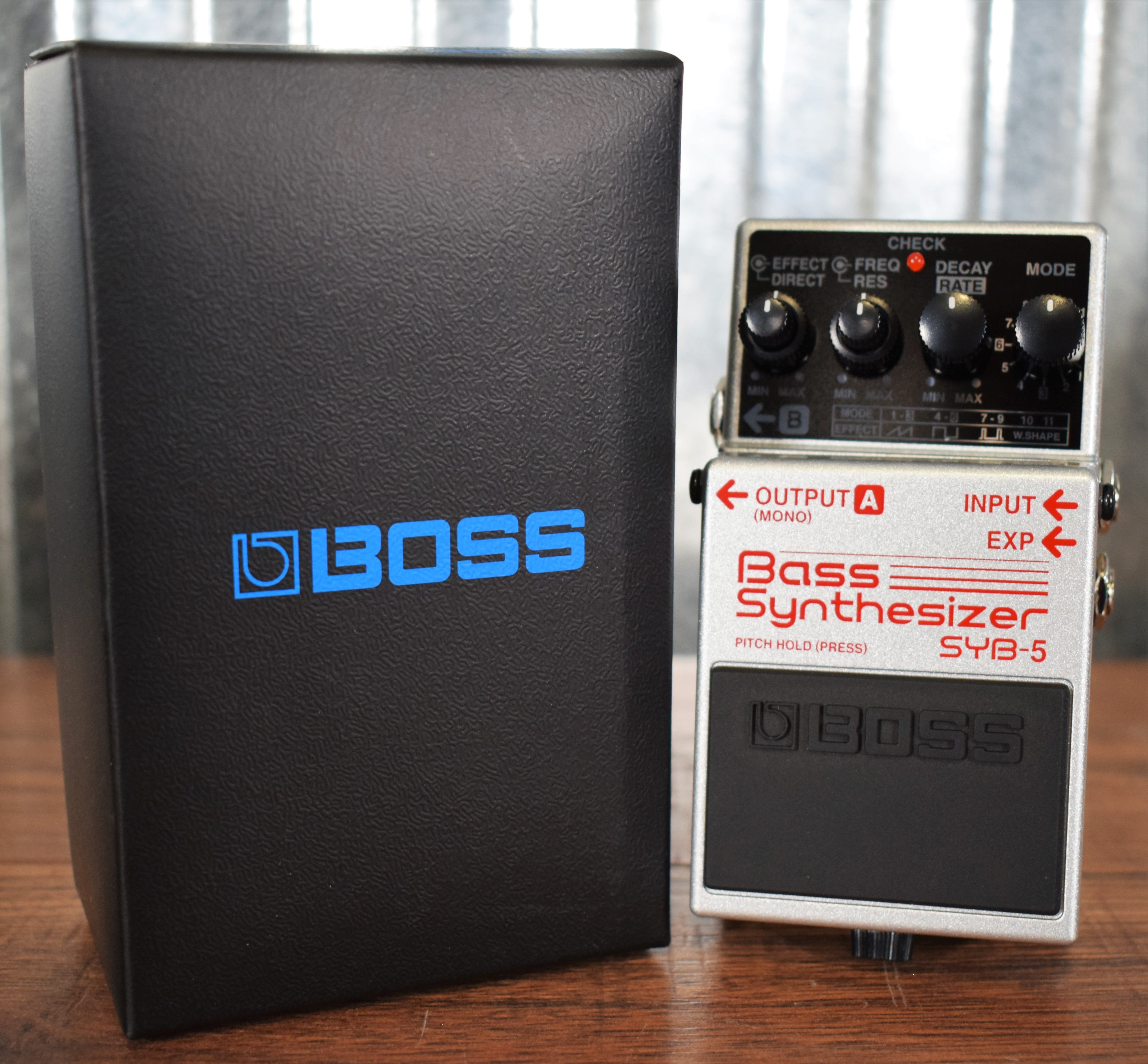 BOSS BASS synthsizer SYB-5 - ベース