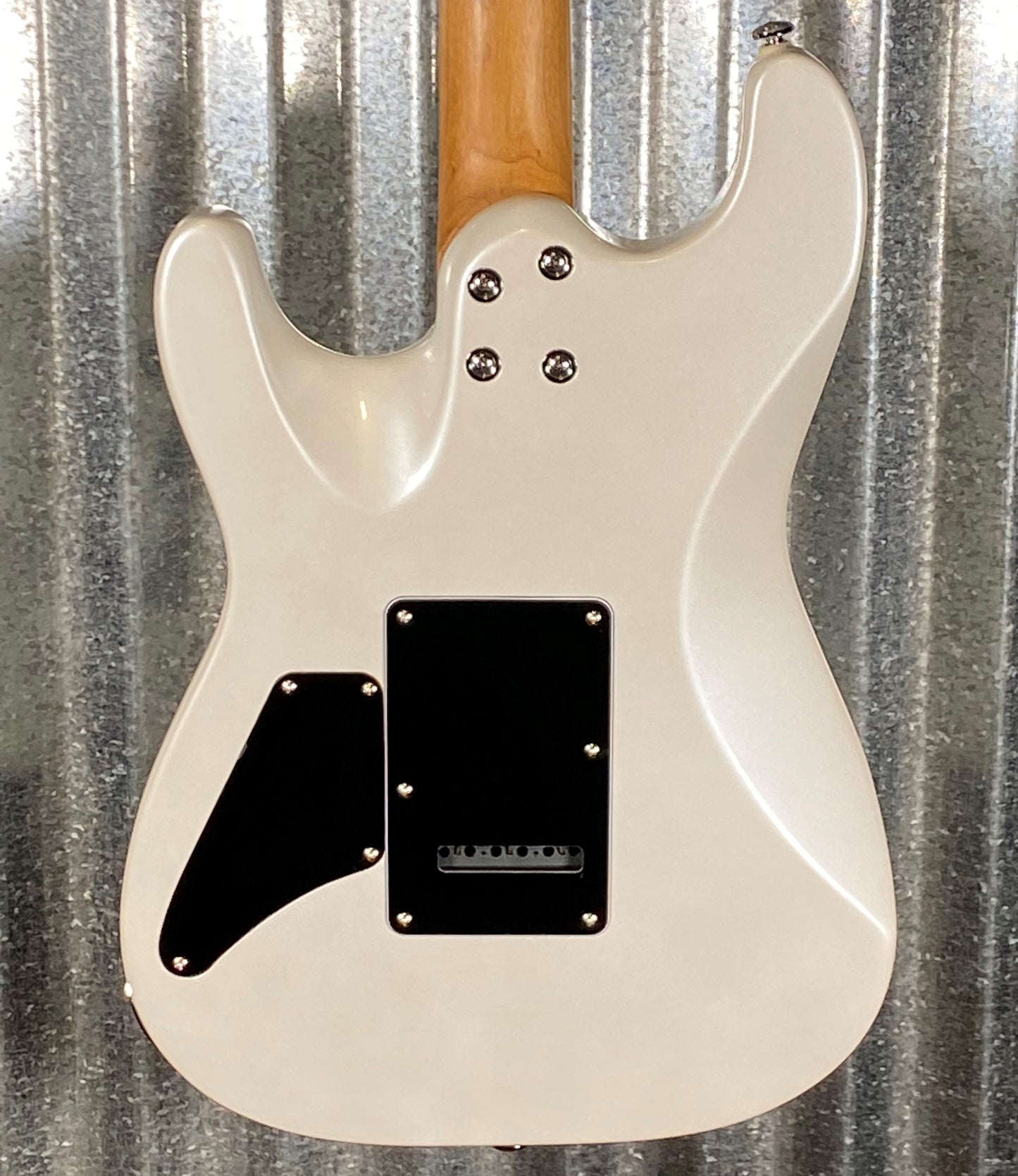 Musi Capricorn Fusion HSS Superstrat Pearl White Guitar #0130 Used