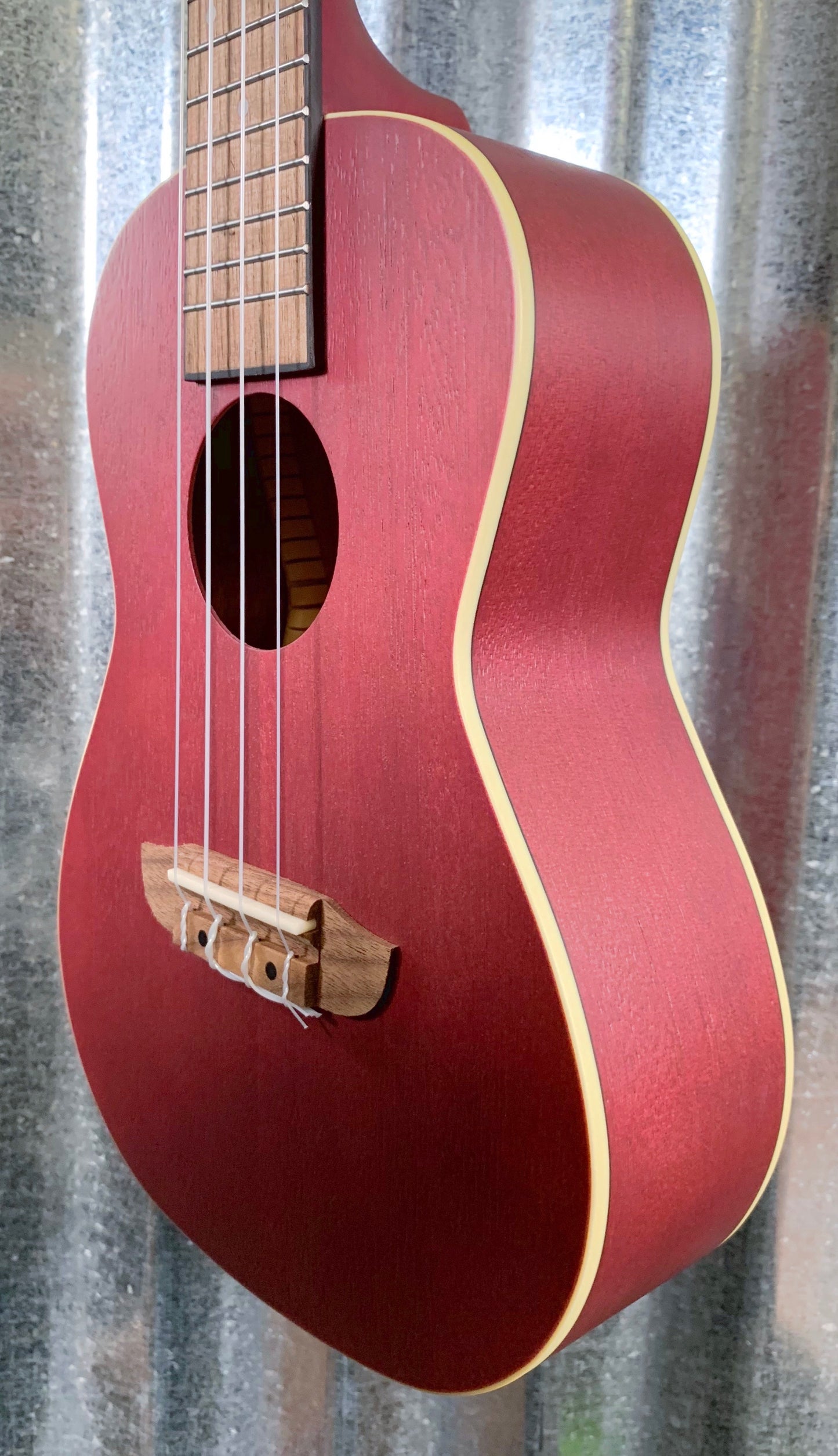 Ortega Guitars RURUBY Ruby Rasburry Okoume Top Concert Ukulele