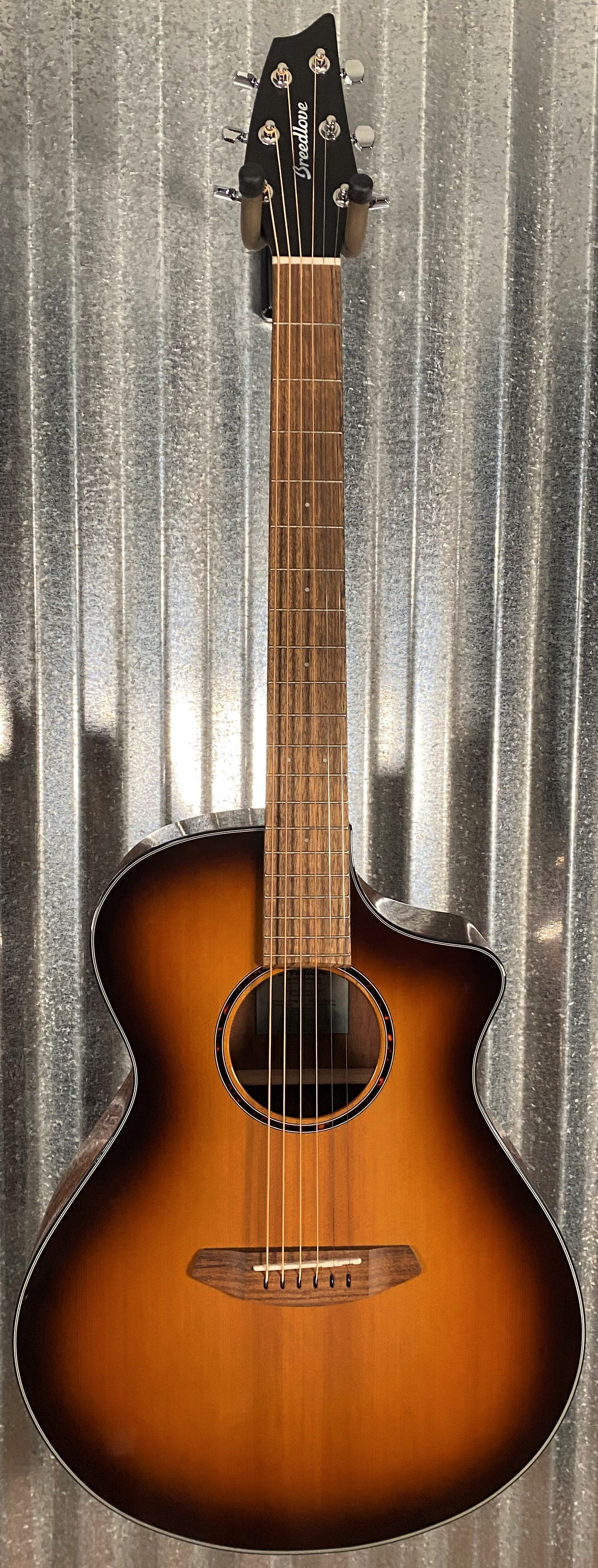 Breedlove Discovery S Concert CE Edgeburst Cedar Acoustic Electric Guitar #3341