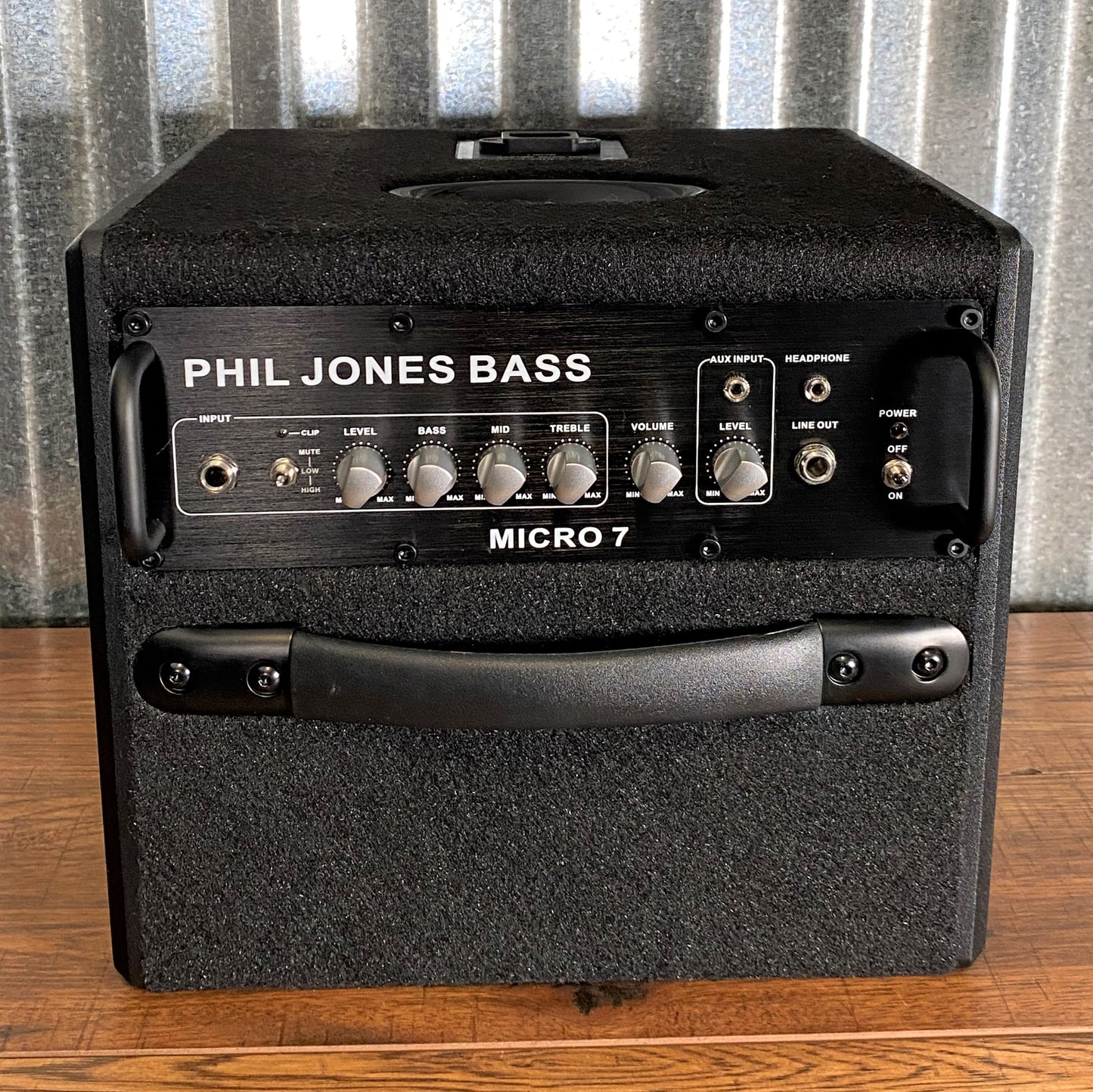 Phil Jones Bass M-7 Micro 7  50 Watt 1x7" + 3" Tweeter Bass Amplifier Combo Black