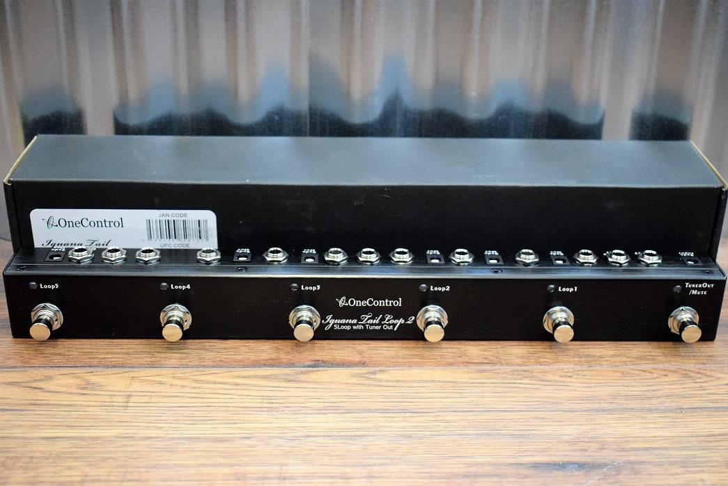 One Control Iguana Tail Loop 2 Five Effect Loop Switcher & Power Distributor Pedal