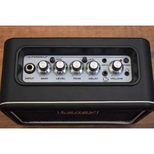 Laney Mini Stereo SuperGroup Battery Powered Guitar Combo Amplifier MINI-ST-SUPERG Demo