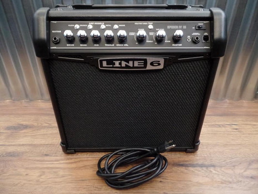 Line 6 Spider IV 15 1x8 15 Watt Combo Electric Guitar Amplifier #1003 *