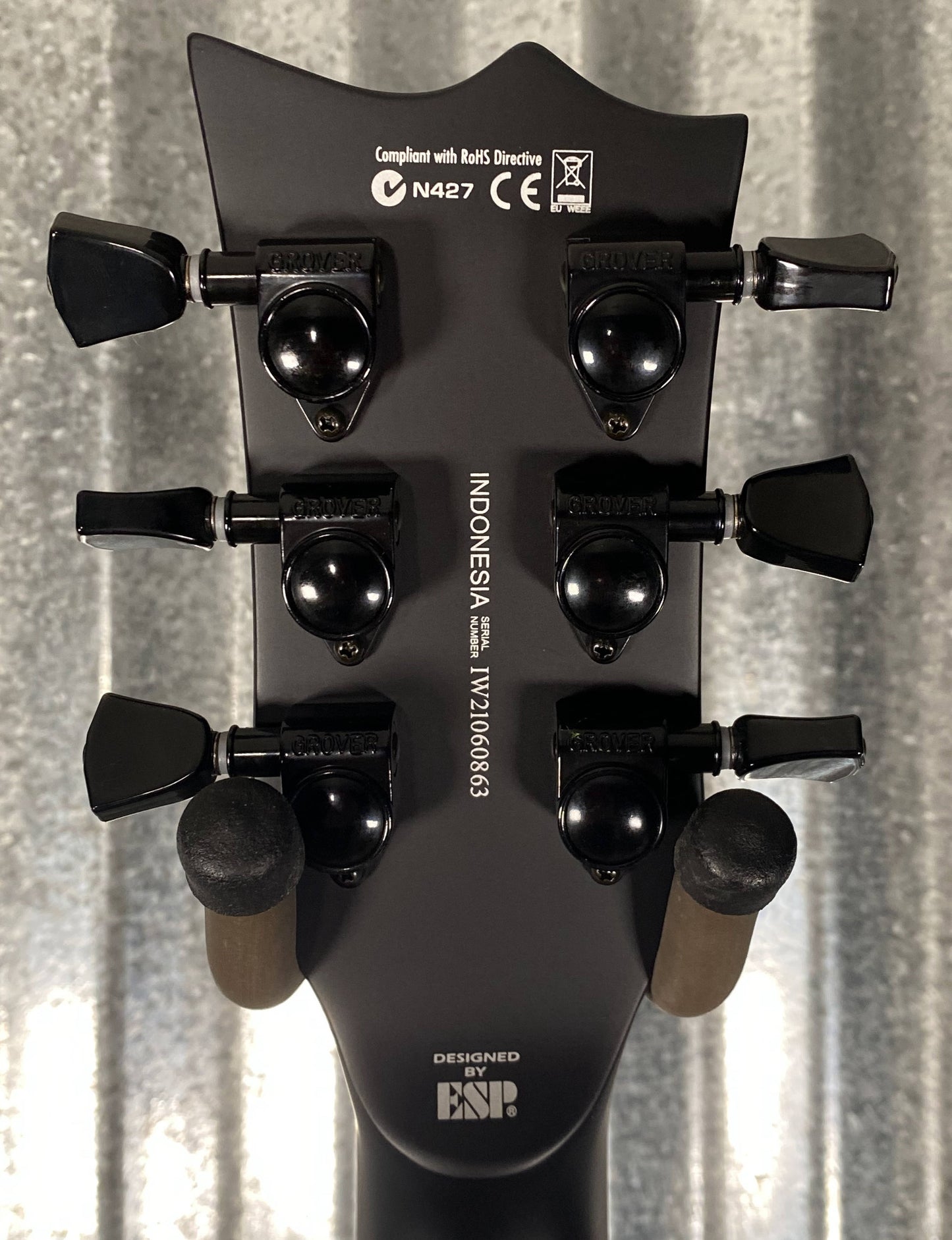 ESP LTD EC Black Metal Eclipse Seymour Duncan Black Satin Guitar LECBKMBLKS #0863 Used