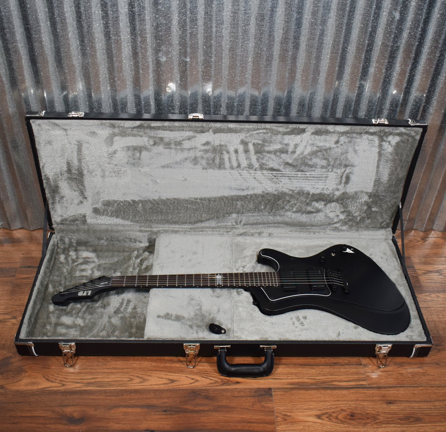 ESP LTD Nergal Stream Black Satin Fishman Guitar & Case LNS6BLKS #1546 Used