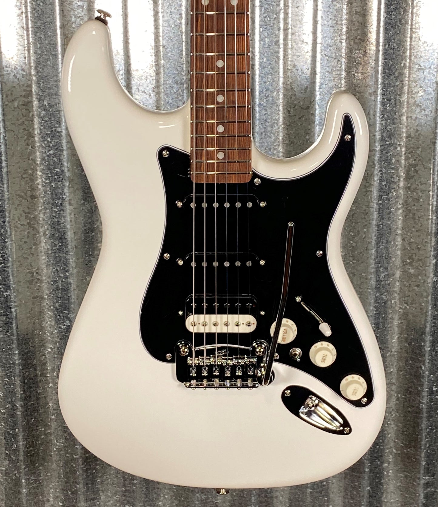 G&L USA 2023 Custom Legacy HSS Alpine White Guitar & Bag #2032 Used