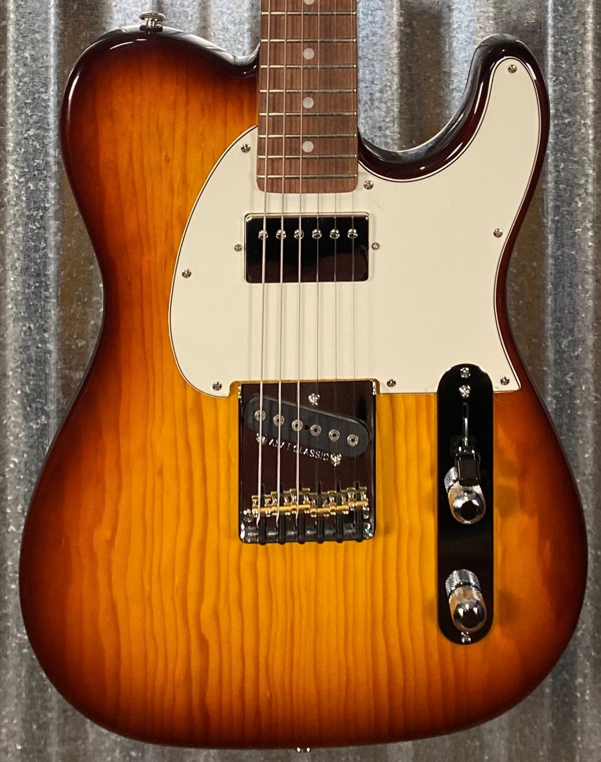 G&L USA Fullerton Deluxe ASAT Classic Bluesboy Old School Tobacco Sunburst Guitar & Bag Blem #9094