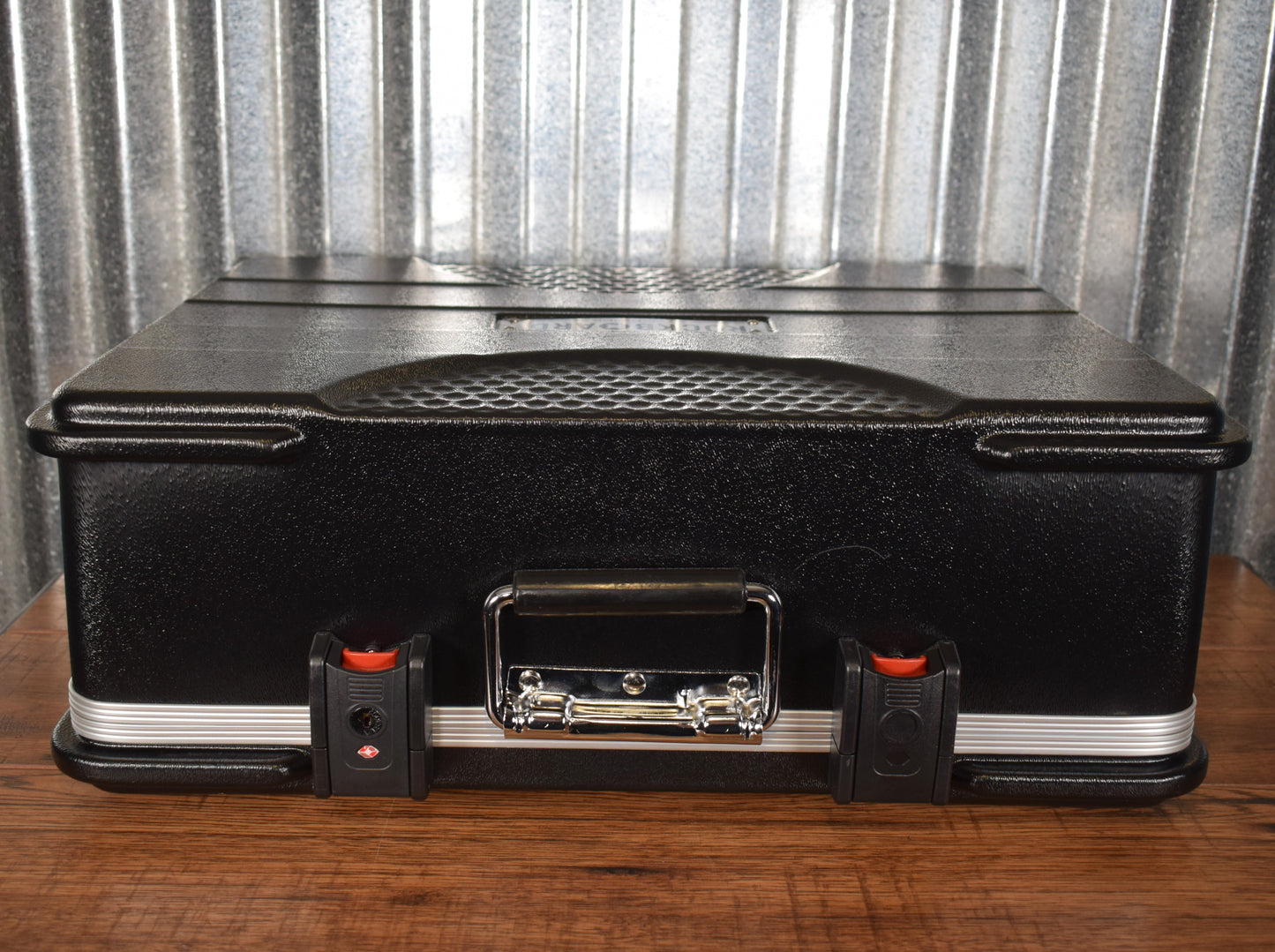 Warwick Rockboard Quad 4.1 A Guitar Effect Pedalboard & ABS Case Demo