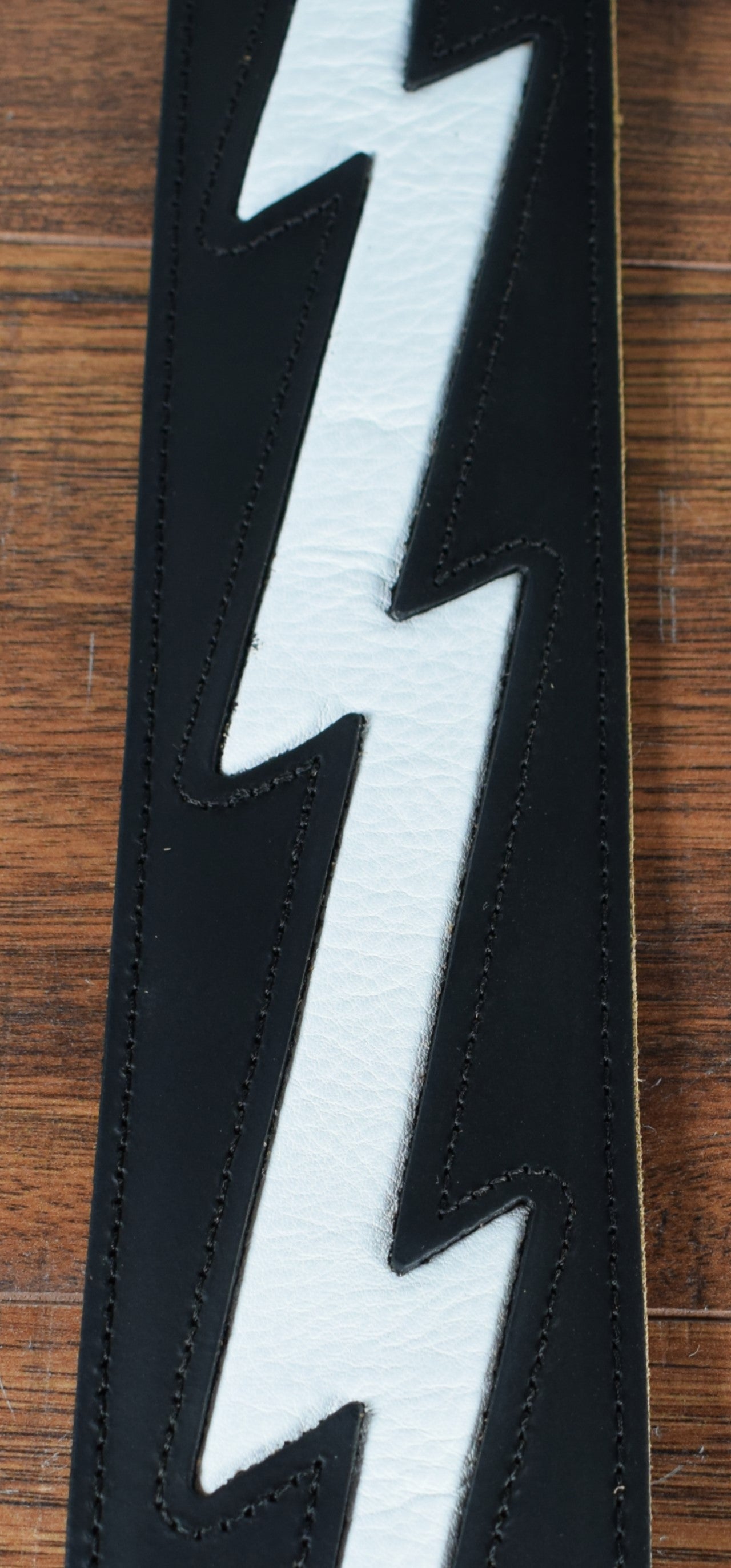 Levy's DM2-BLK 2.5" Leather Guitar & Bass Strap Lightning Bolt Black