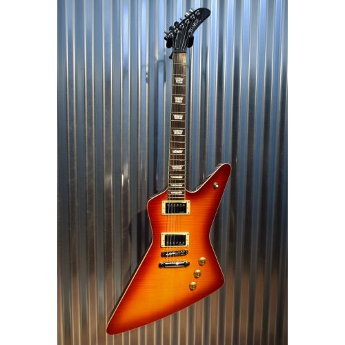 Hamer Guitars Standard Flame Top Cherry Sunburst Electric Guitar & Gig Bag #2286