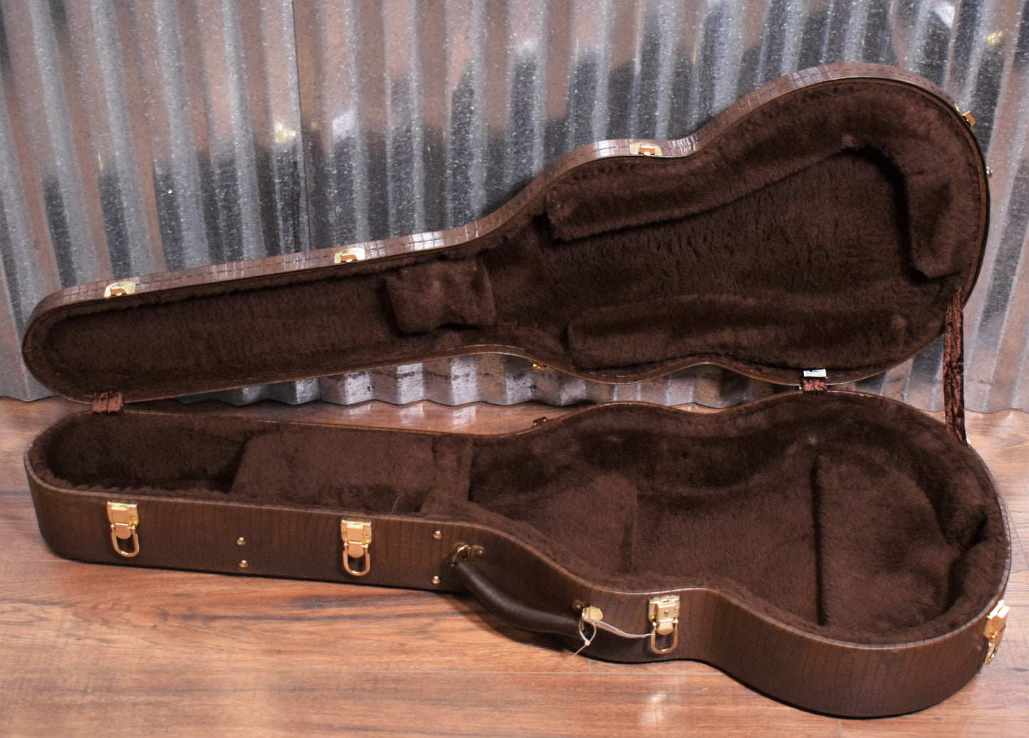 Weber WBI-BCRC Biscuit Cone Resophonic Guitar Hardshell Case