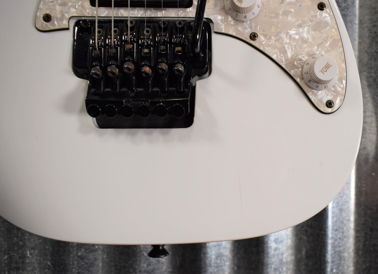 Ibanez RG Series RG350DX White Guitar & Gig Bag #2632 Used