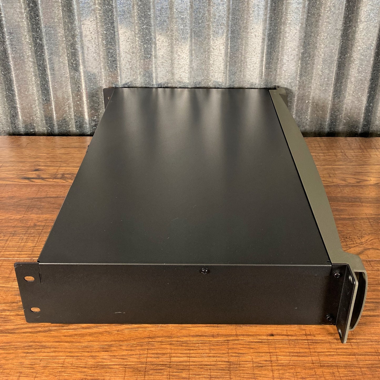 Crown Xti 2002 Two Channel 800 Watt PA Power Amplifier #1 Used