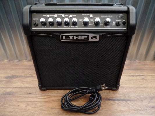 Line 6 Spider IV 15 1x8 15 Watt Combo Electric Guitar Amplifier #1001 *
