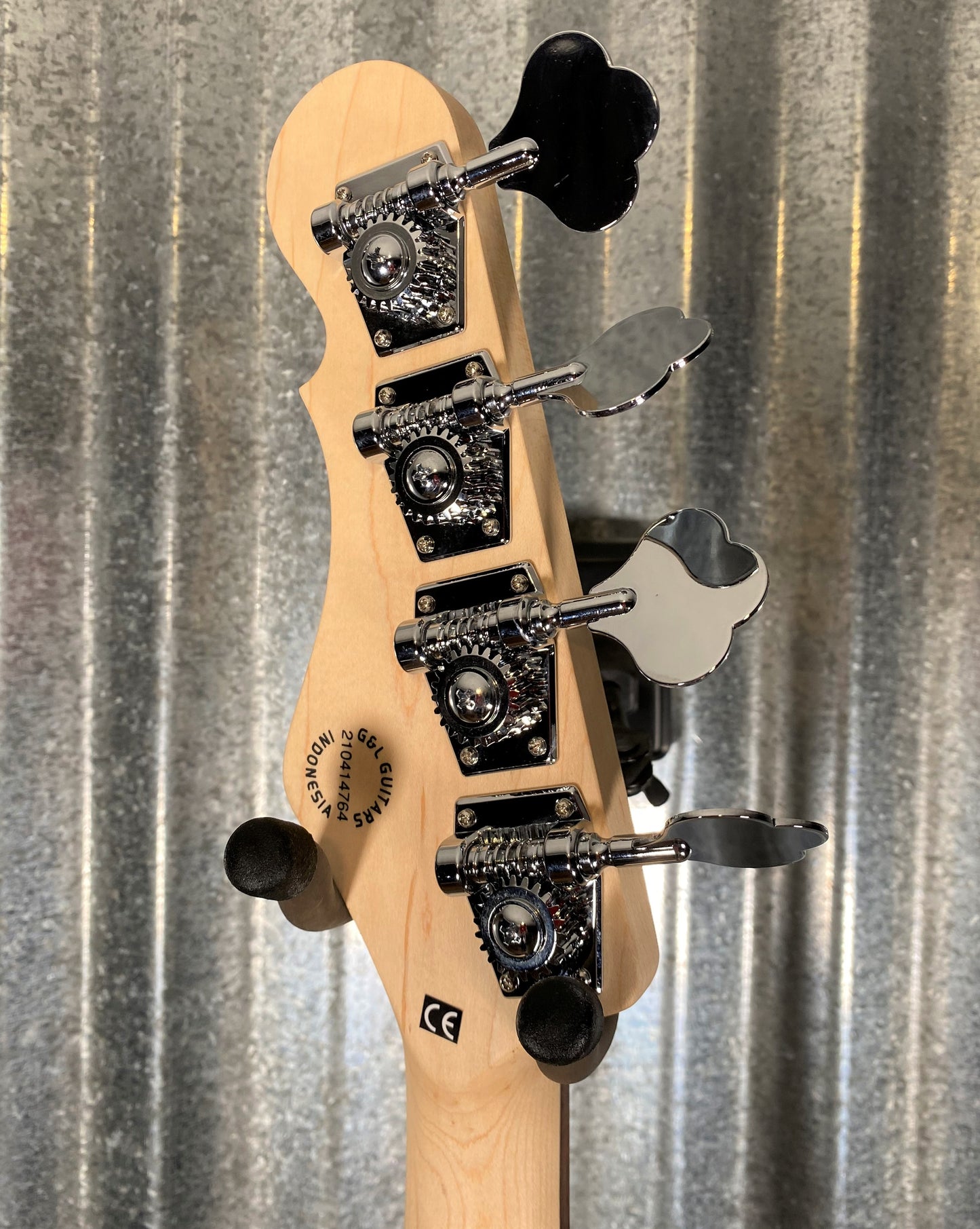 G&L Guitars Tribute Fallout Bass Short Scale 4 String Jet Black #4764