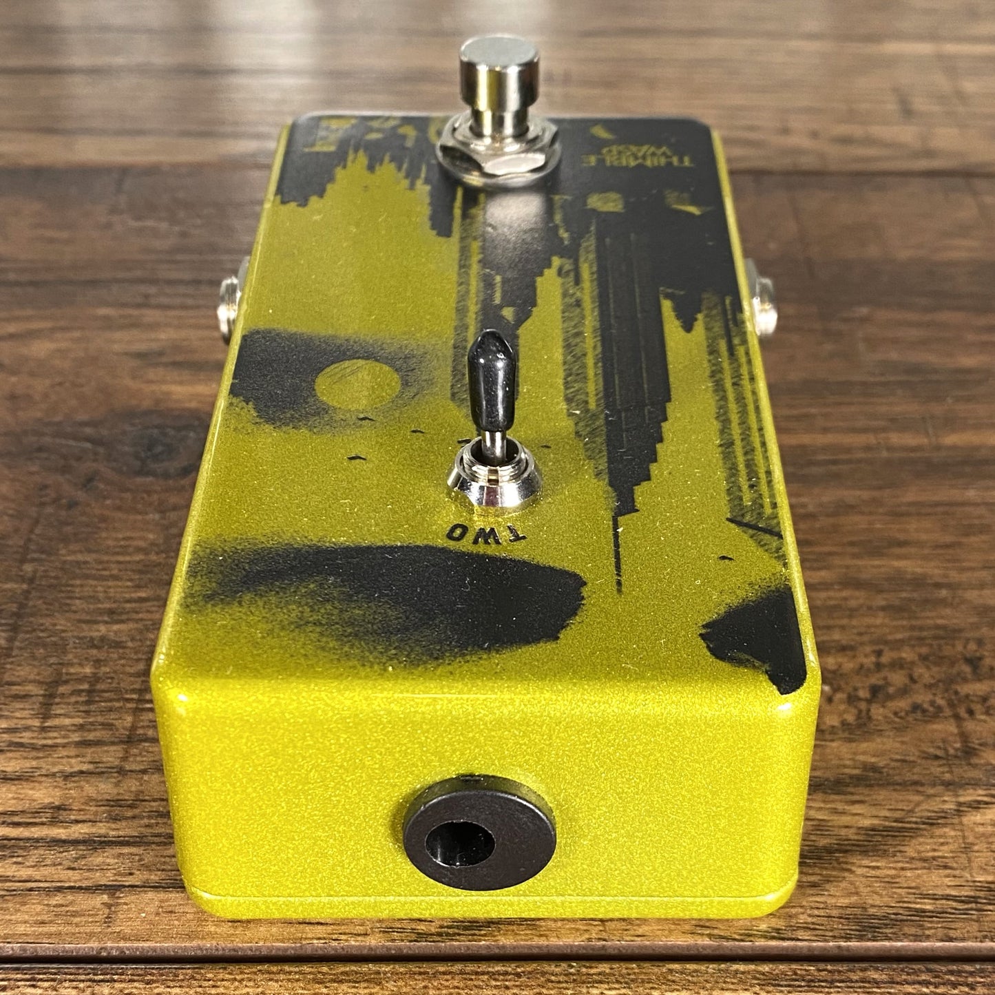 Thimble Wasp Skyscraper Ring Modulator Guitar Effect Pedal Used
