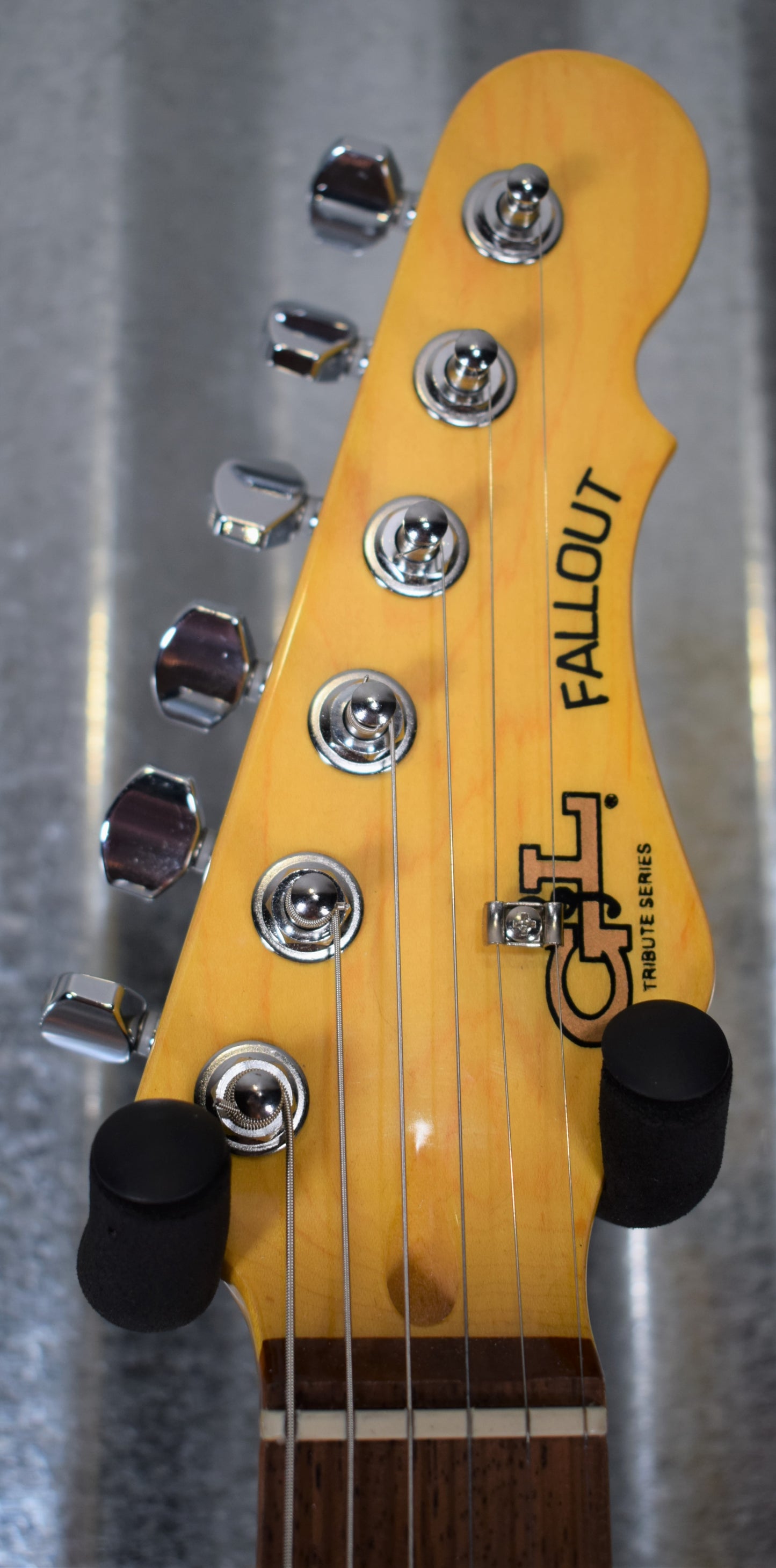 G&L Tribute Fallout Alpine White Guitar #0514 B Stock