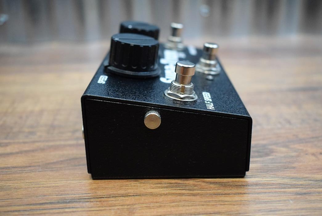 Fulltone USA ST-1 Supa Trem Amp Style Tremolo Guitar Effect Pedal