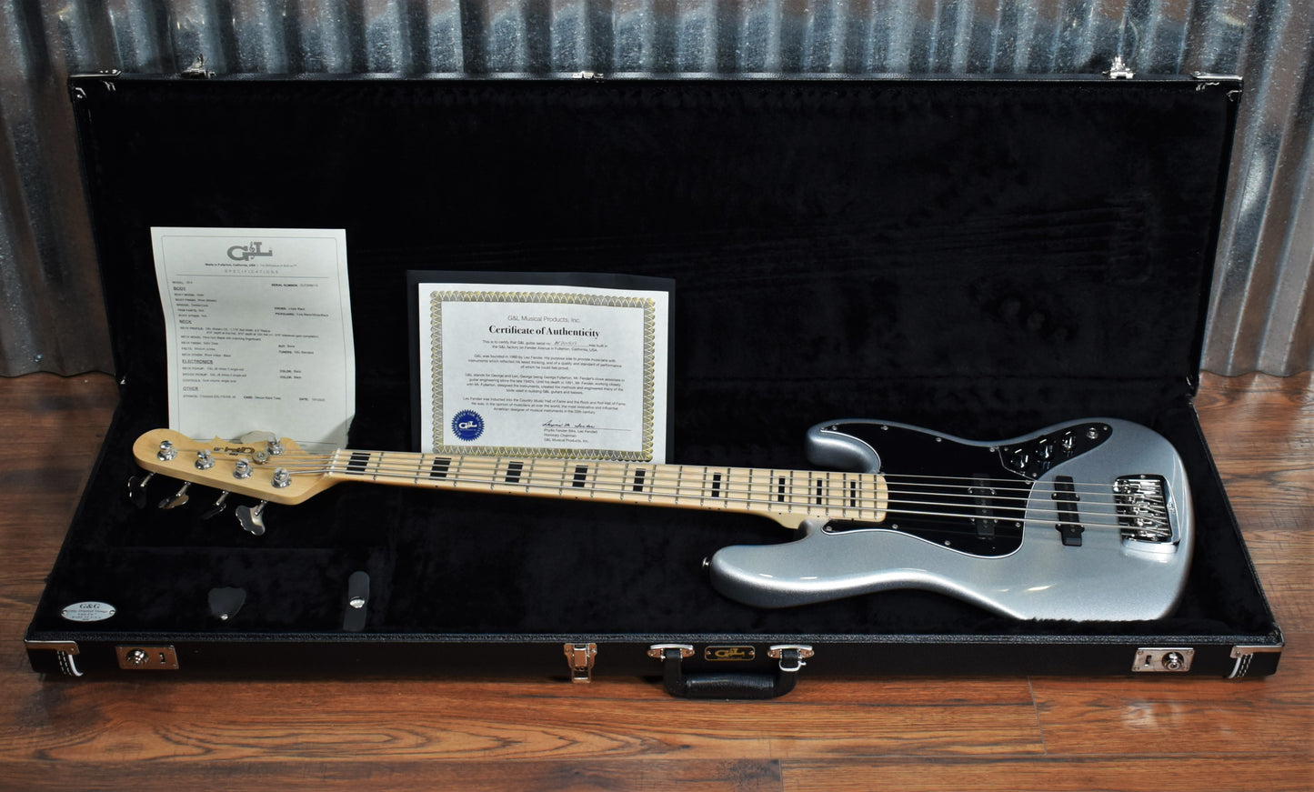 G&L USA JB-5 5 String Jazz Bass Silver Metallic & Case 2020 JB5 #9112