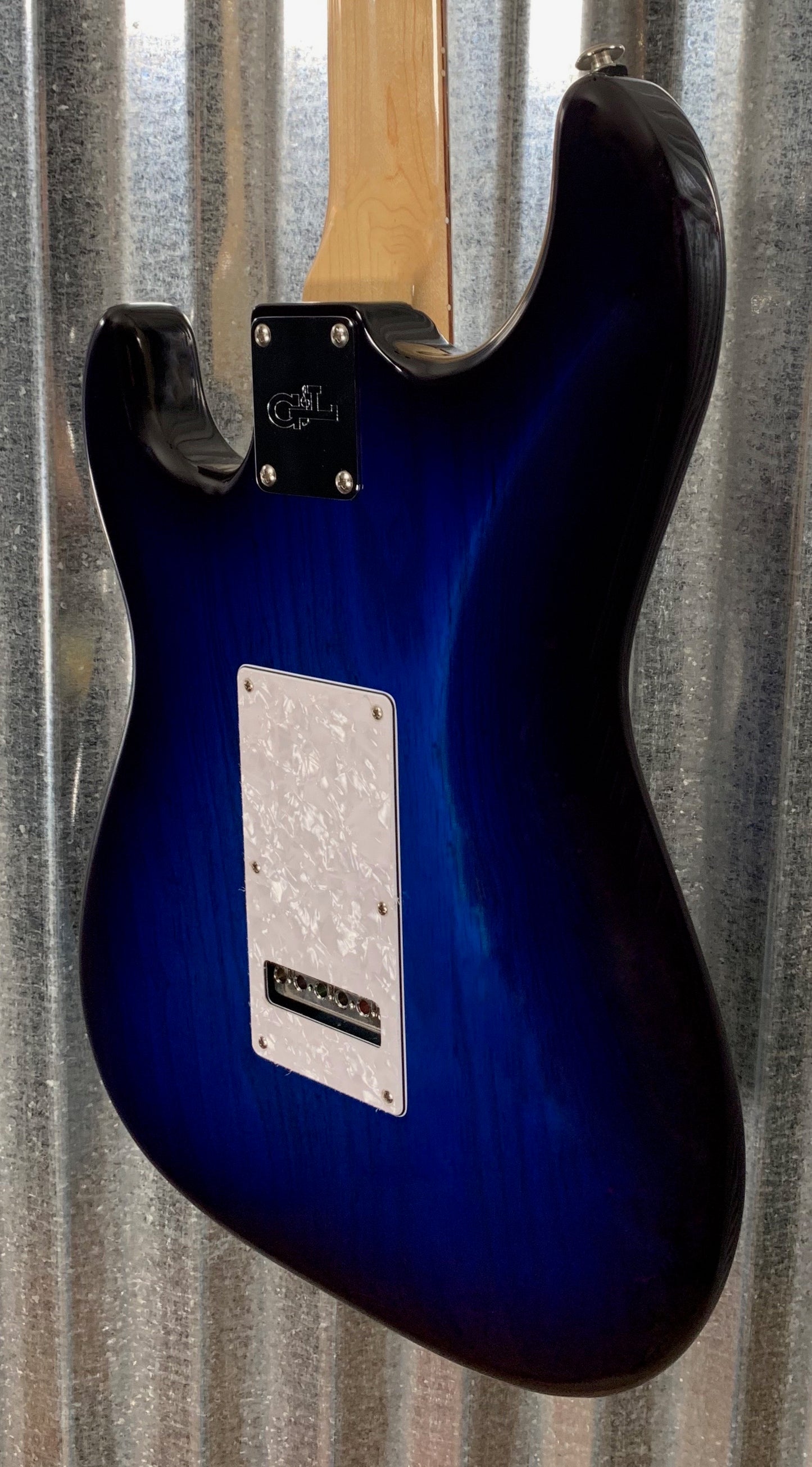 G&L Guitars USA Fullerton Deluxe S-500 Blueburst Guitar & Case 2019 #5030