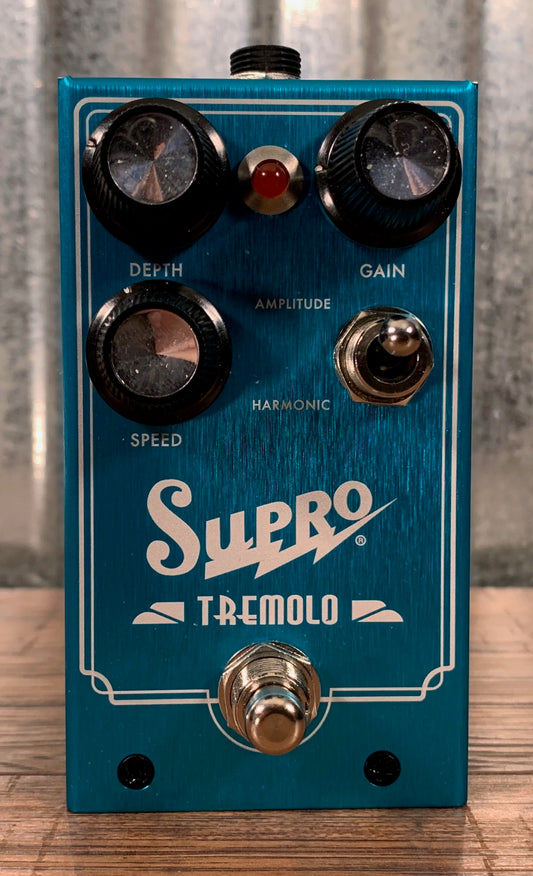 Supro USA 1310 Tremolo Tube Emulated Guitar Effect Pedal Demo