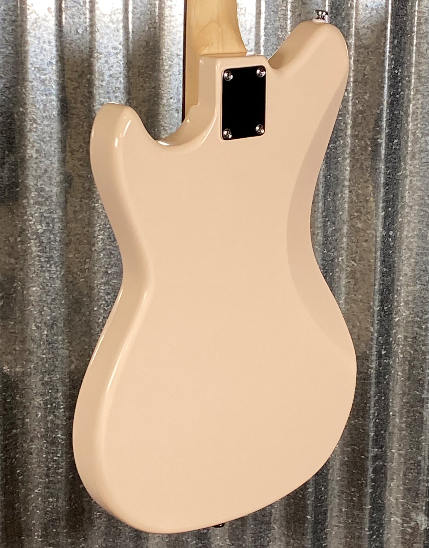 G&L Guitars Tribute Fallout Bass Short Scale 4 String Olympic White #4038