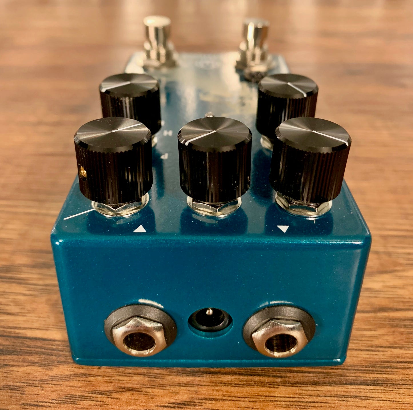 Walrus Audio Fathom Multi-Function Reverb Guitar Effect Pedal Demo