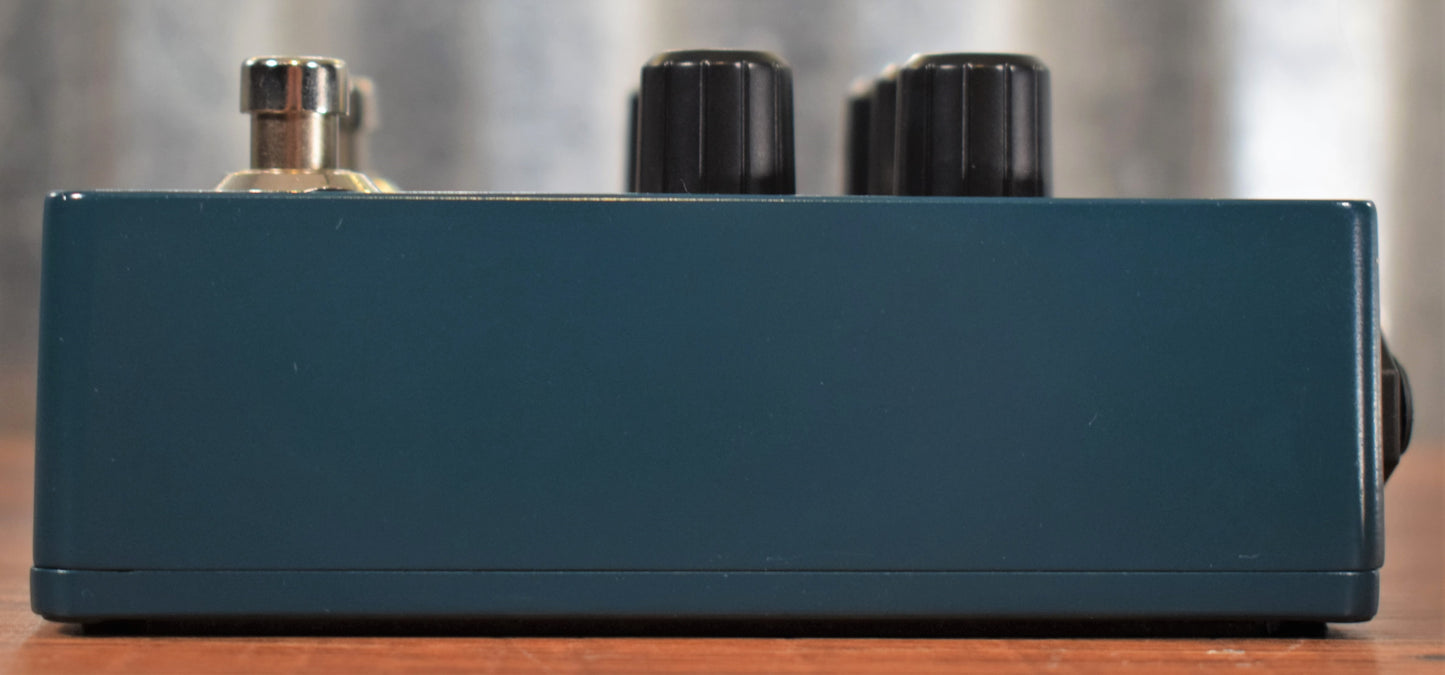 MC Systems Apollo LAX Glass Chorus Guitar Effect Pedal Used