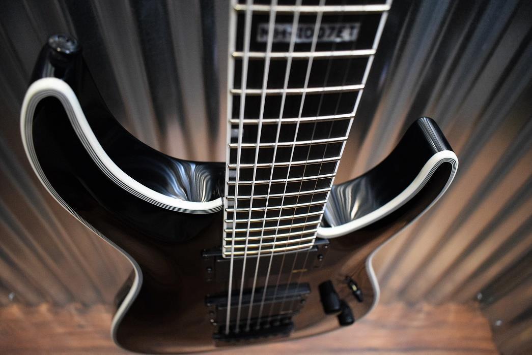 ESP LTD MH-1007 Evertune 7 String Gloss Black EMG Guitar & Case #417 Demo