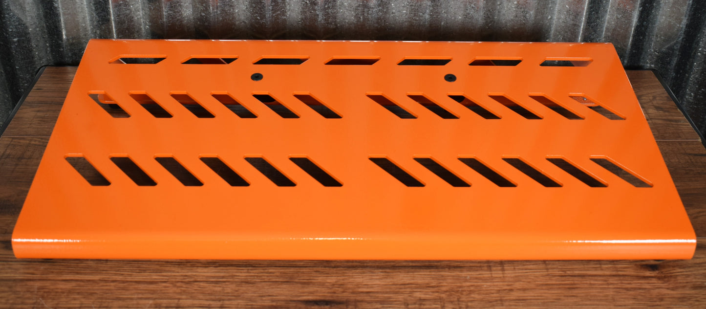 Gator GPB-BAK-OR Aluminum Guitar Effect Pedalboard & Bag Orange