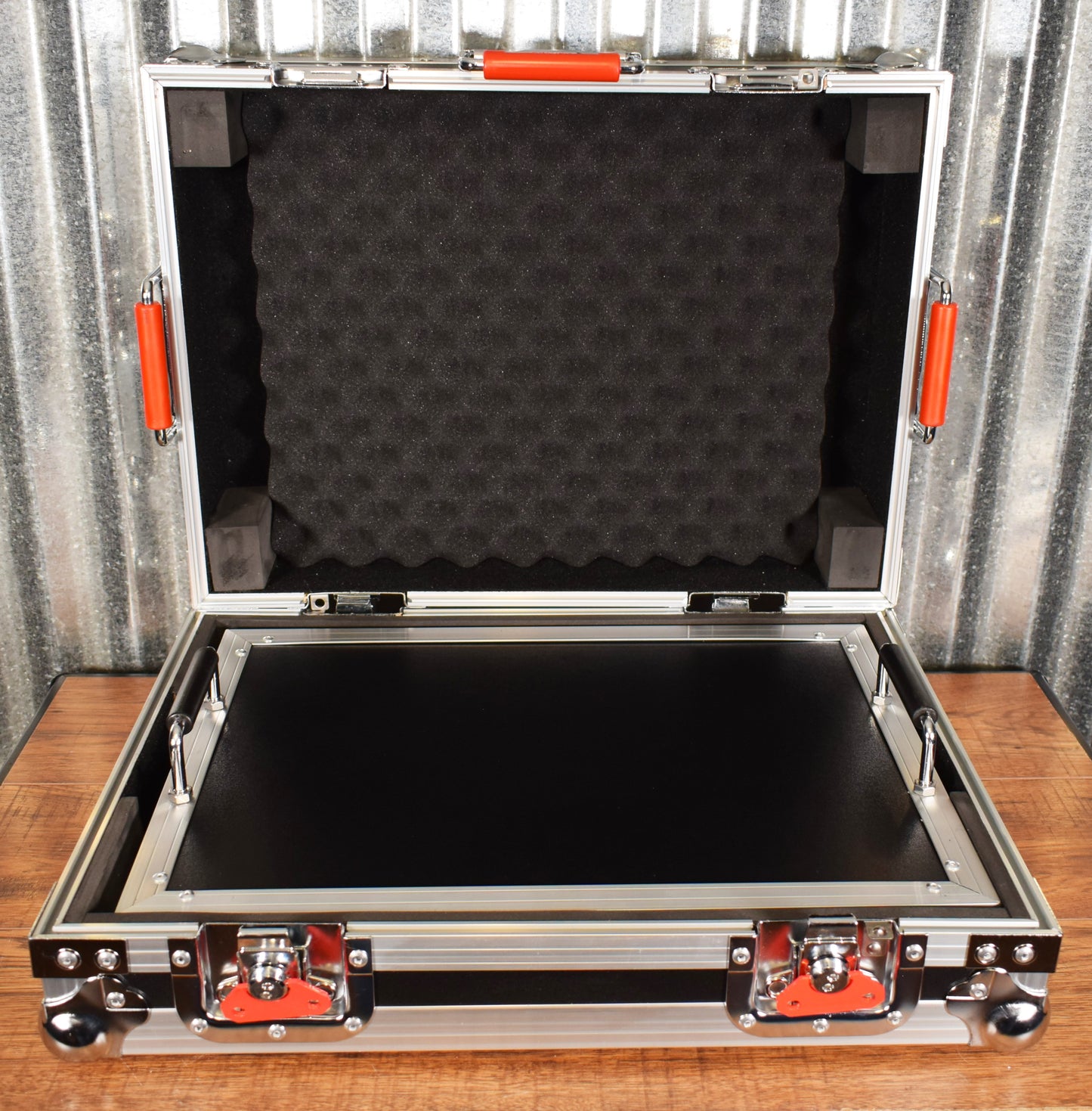 Gator G-TOUR PEDALBOARD-SM Small Tour Grade Guitar Effect Pedalboard & Case