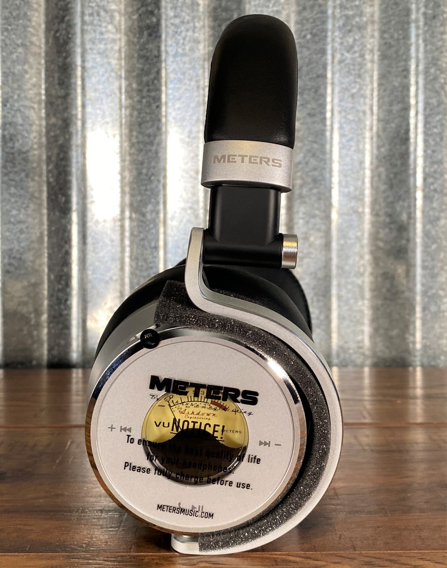 Ashdown Meters OV-1-B Over Ear Wireless Bluetooth Headphones Black M-OV-1-B-C-BLK