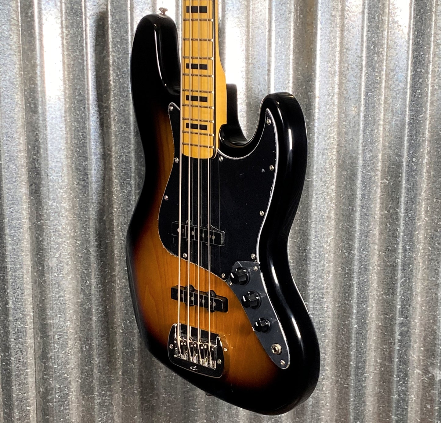 G&L Tribute JB 4 String Jazz Bass 3 Tone Sunburst #4698