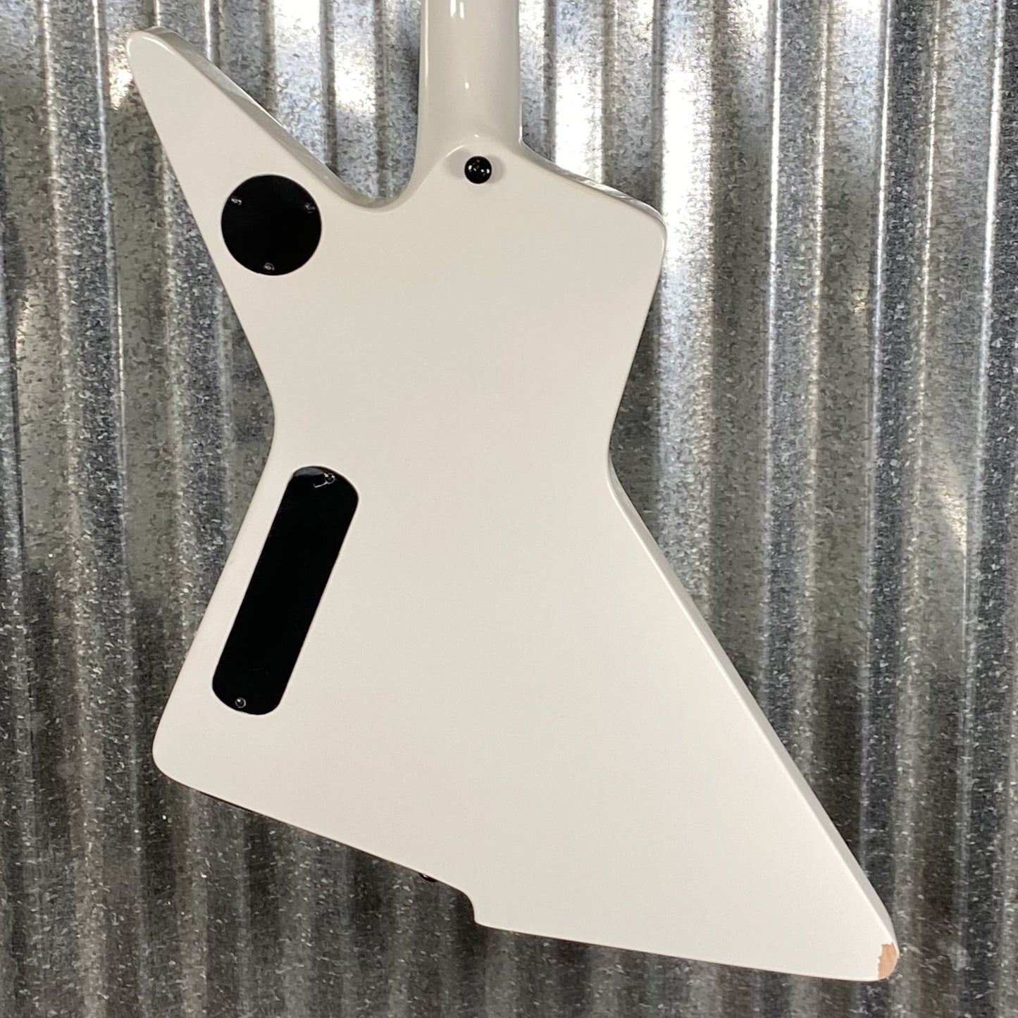 Westcreek Revenge Explorer White Guitar #0062 Used